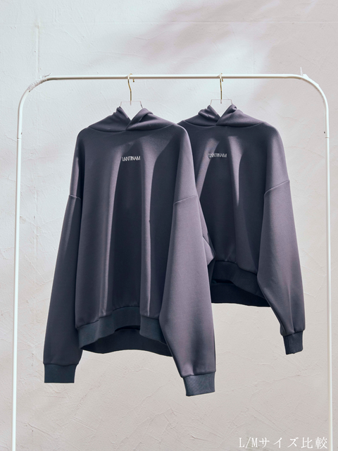 【ユニセックス】Lantinam Hoodie
