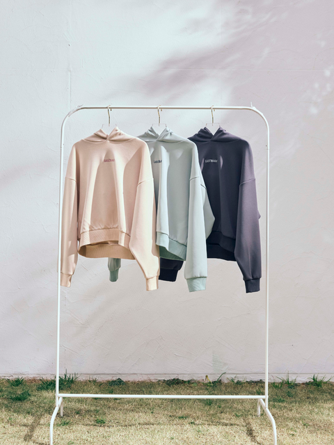 【ユニセックス】Lantinam Hoodie