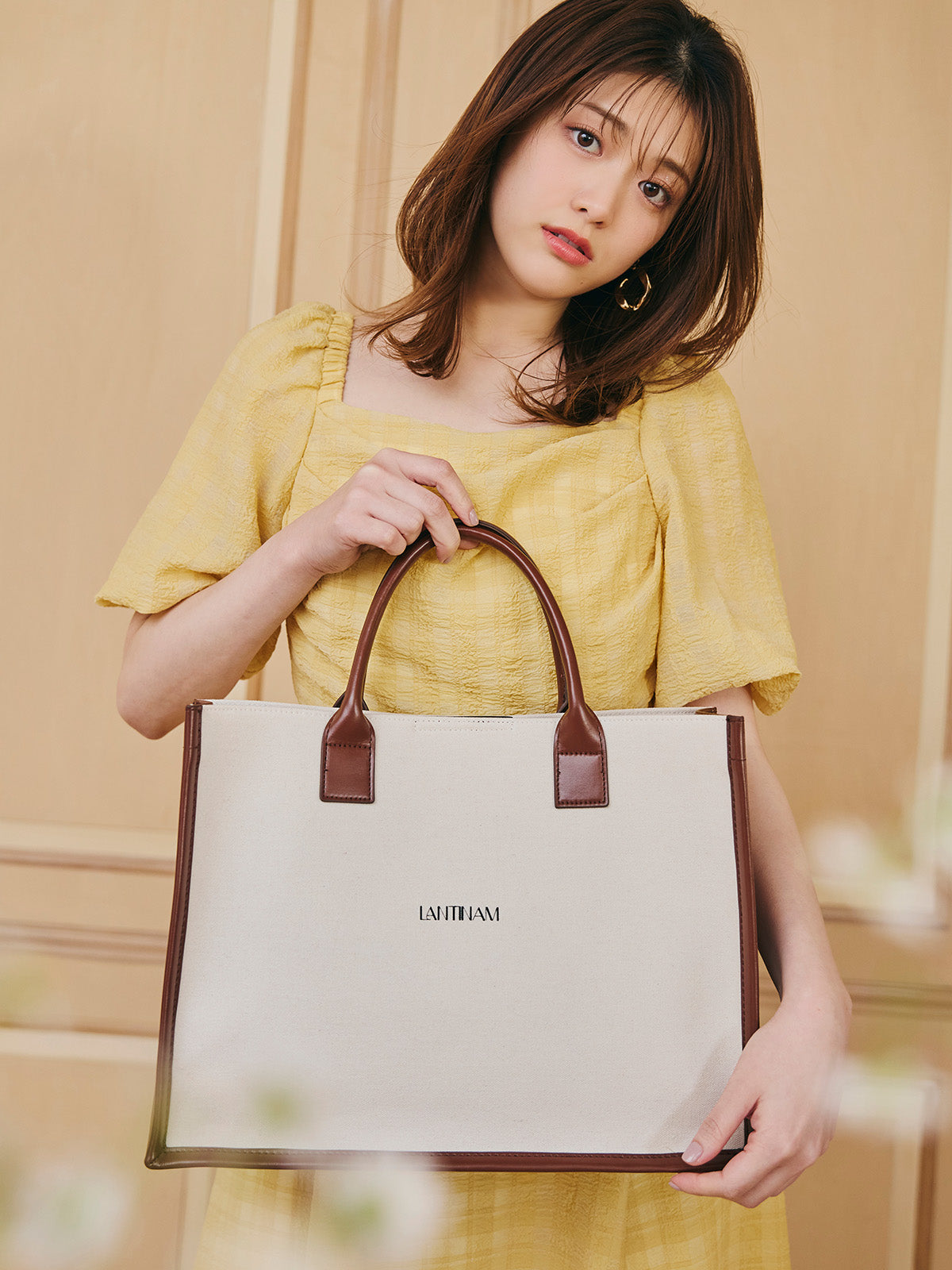 Lantinam Canvas Leather Tote