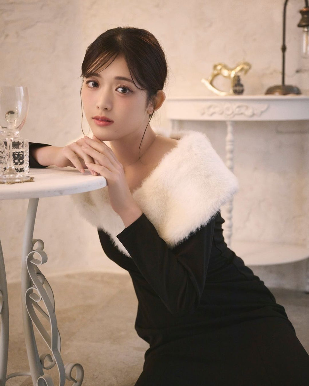 Far Docking Off Shoulder Dress