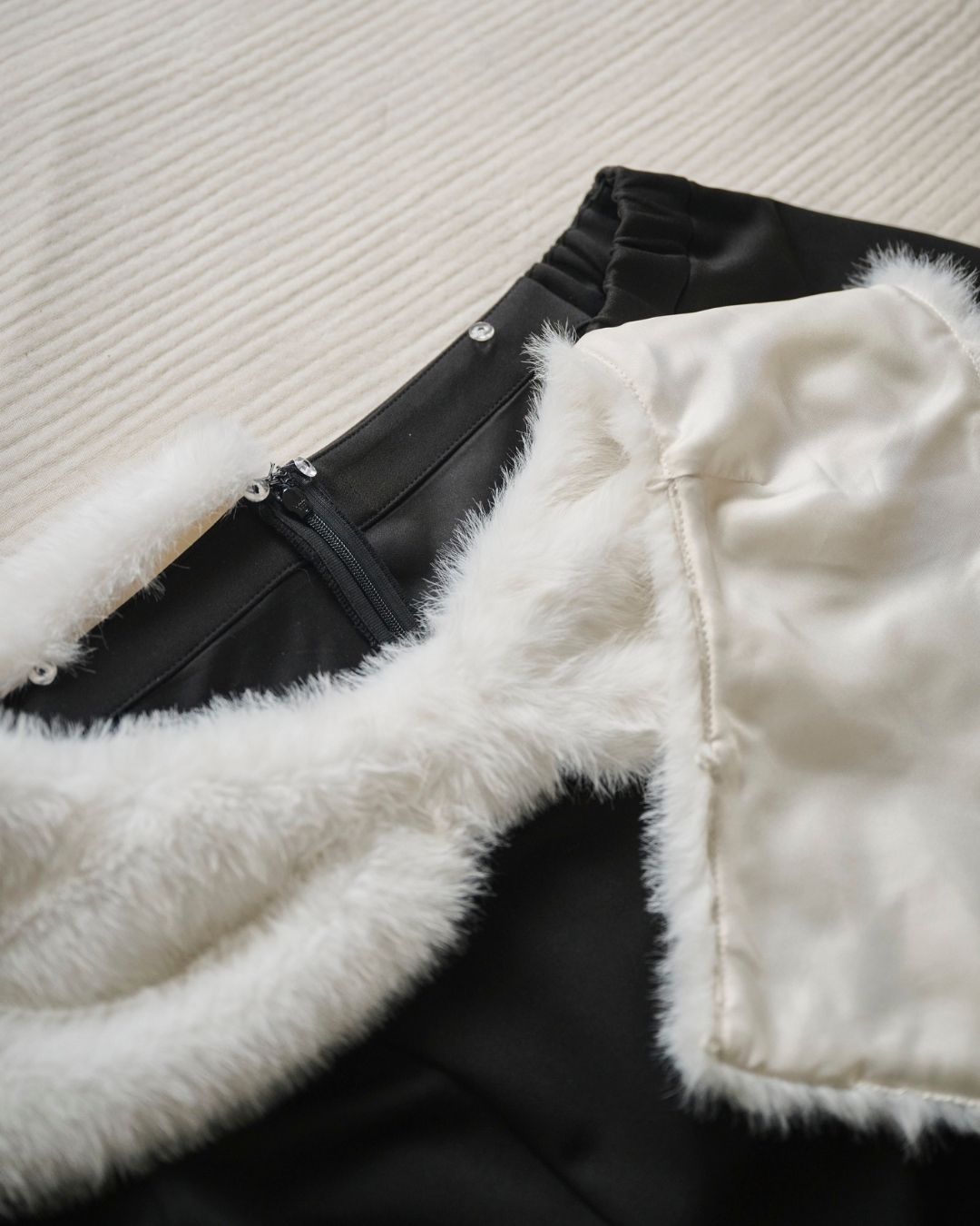 Far Docking Off Shoulder Dress