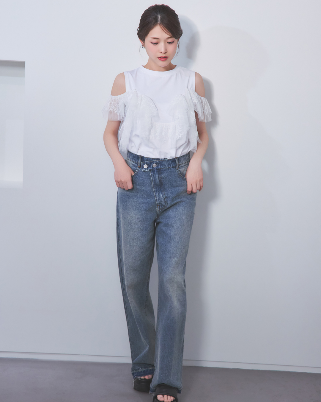 Tulle docking cutsew
