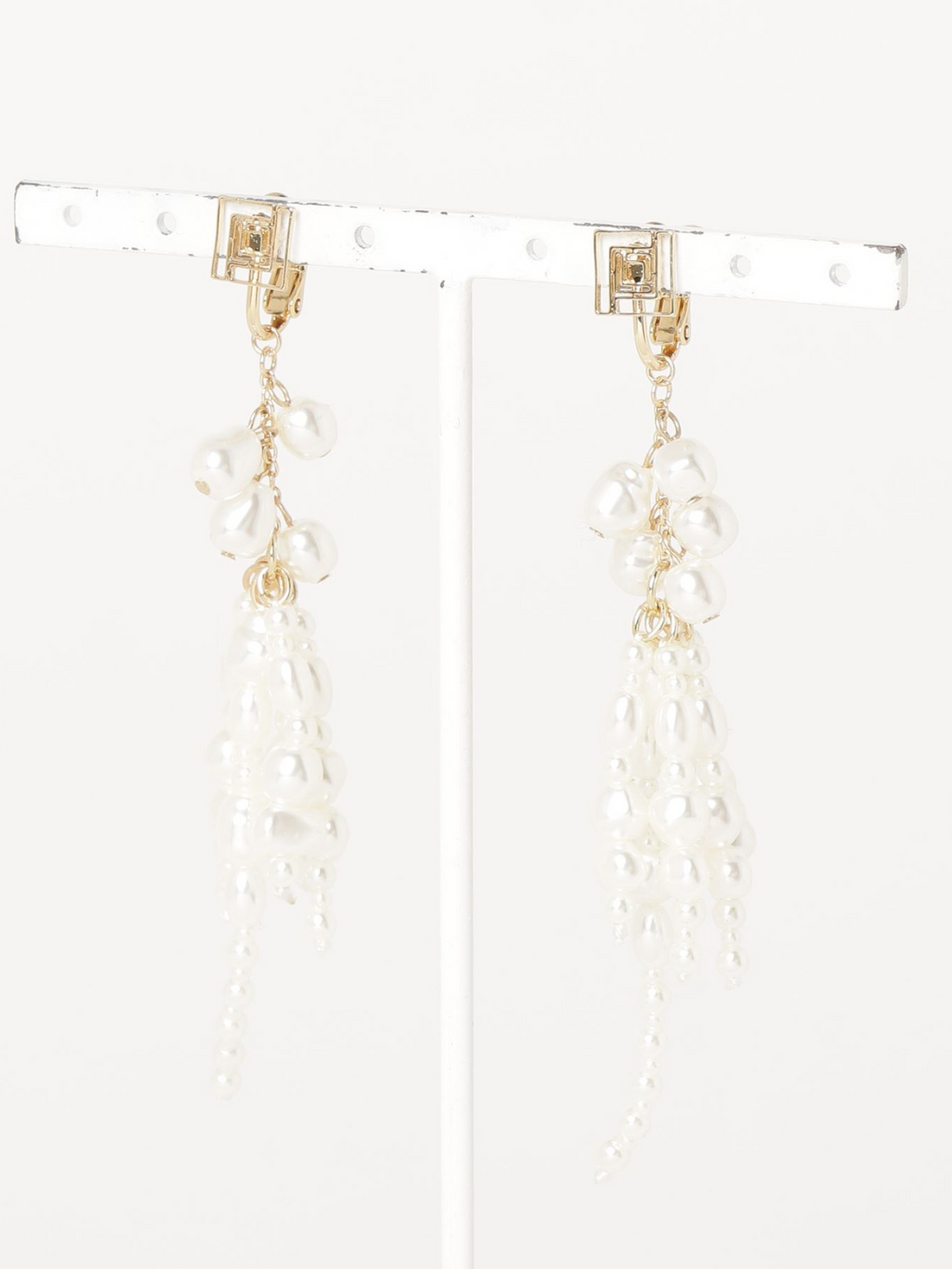 Lantinam Logo Pearl Earrings / Pierce