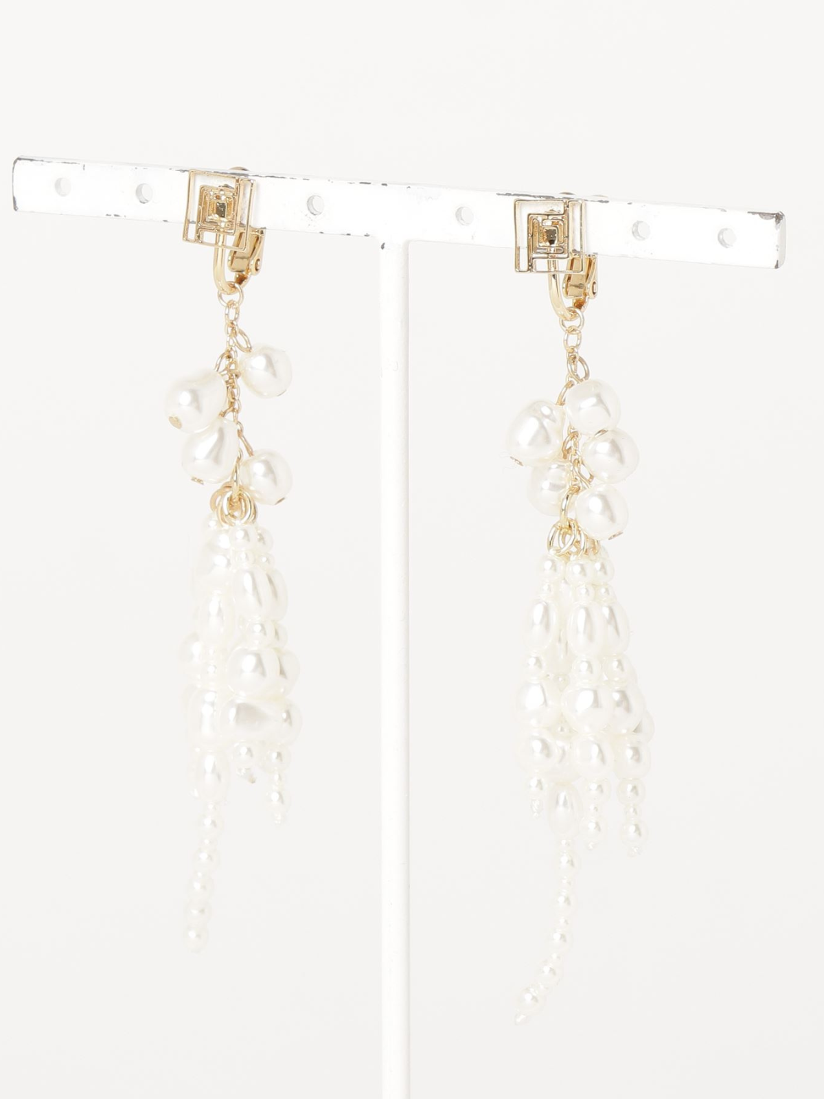 Lantinam Logo Pearl Earrings / Pierce