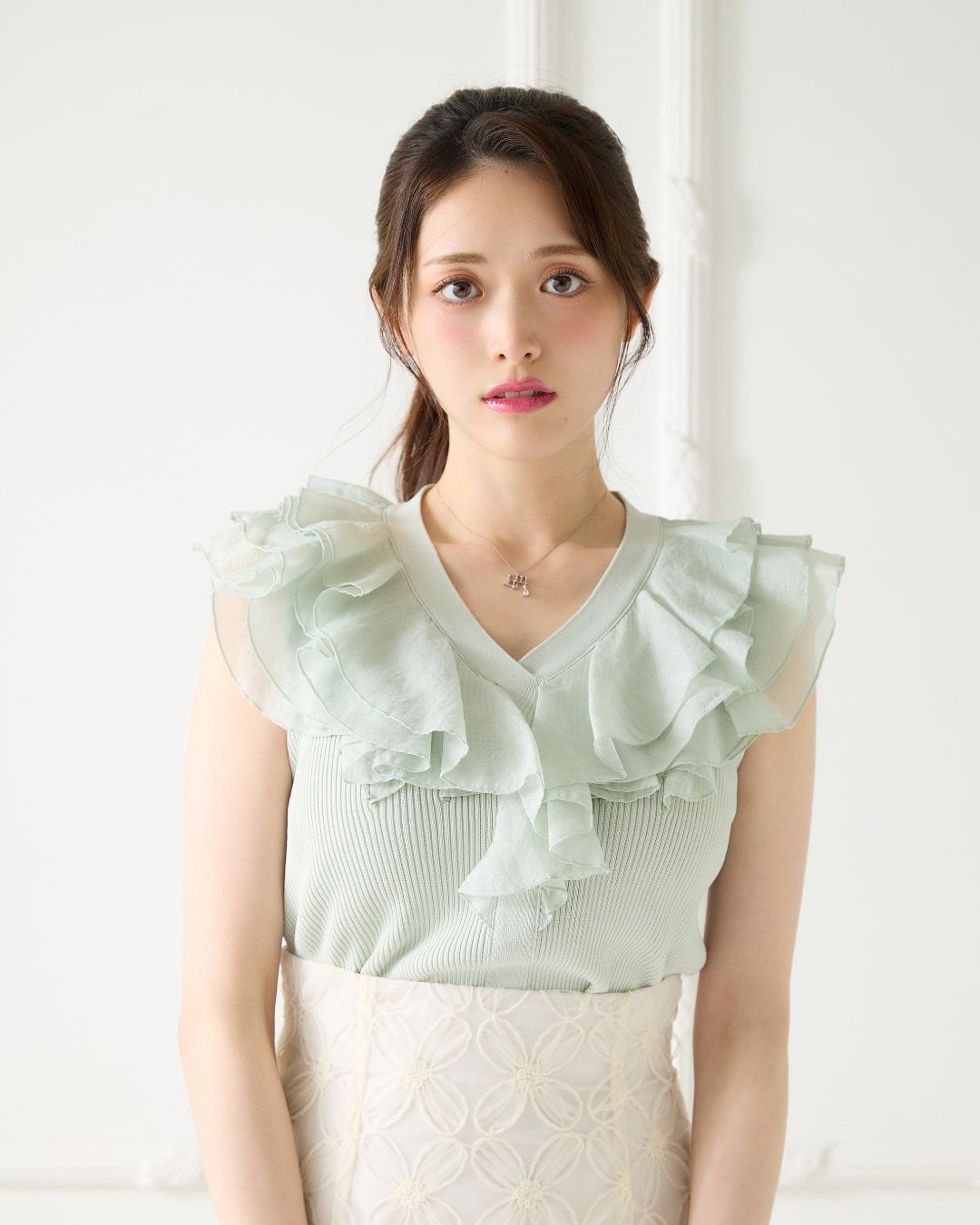 Organdy Frill Knit