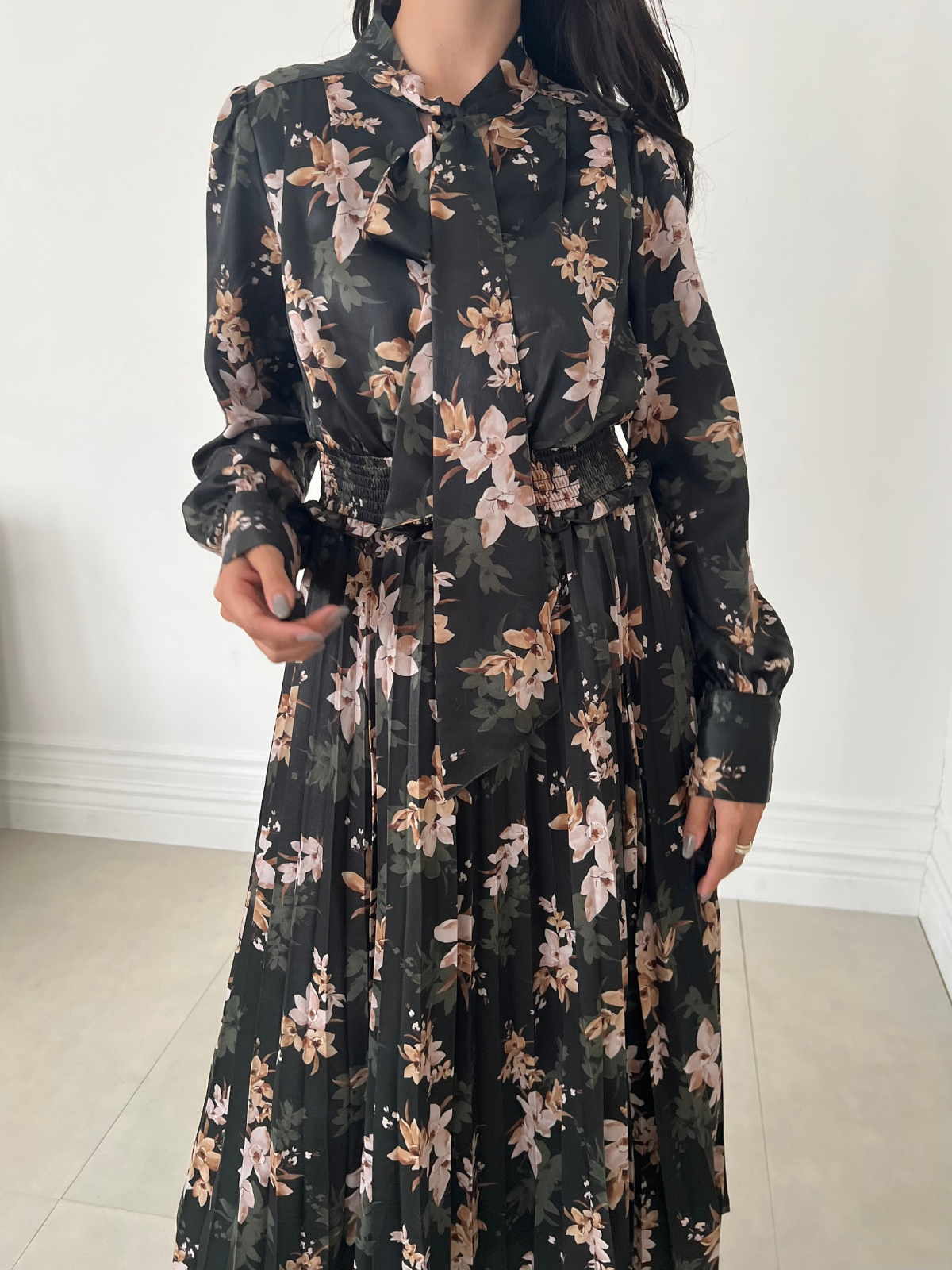 JILTU ワンピースpleats ribbon dress ブラック JILTU ワンピースpleats ribbon dress ブラック