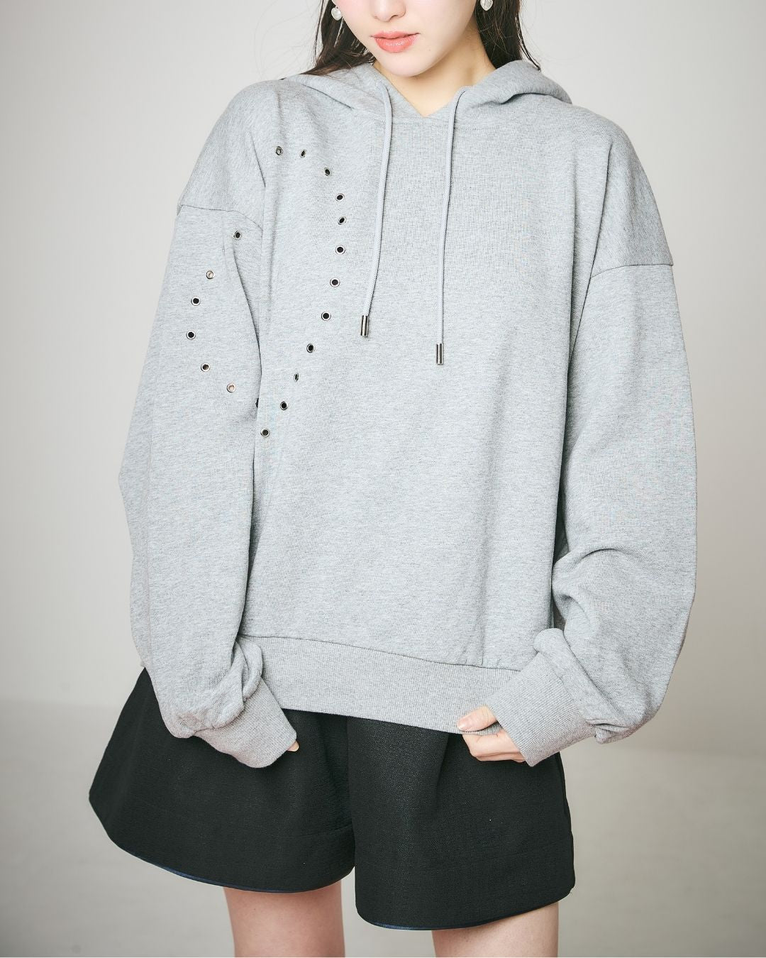 【Unisex】Heart Studs Hoodie