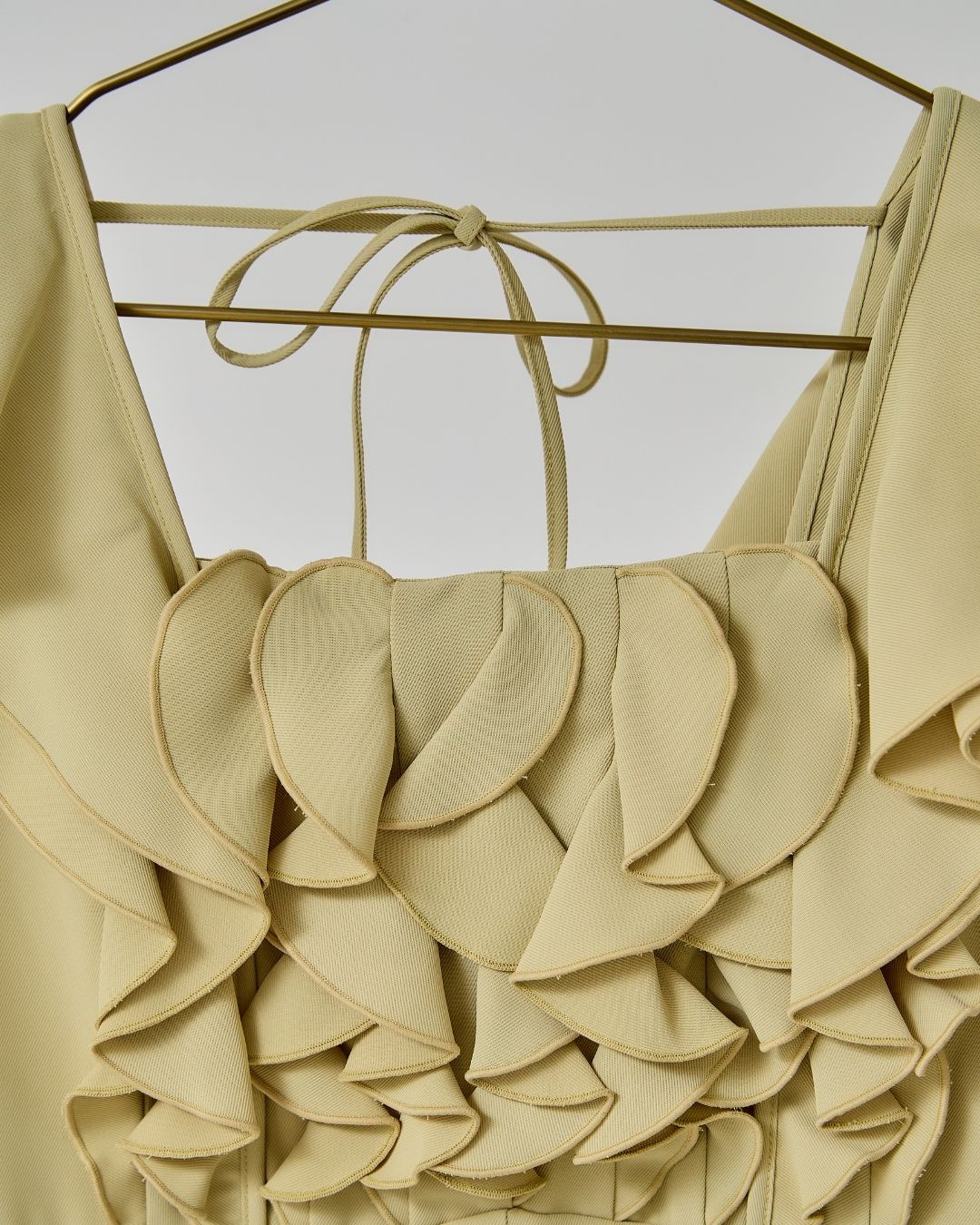 Frill Design All in one