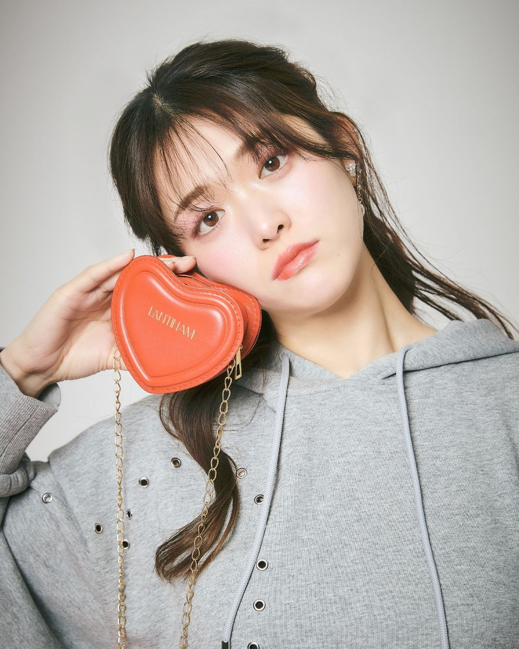 【Unisex】Heart Studs Hoodie