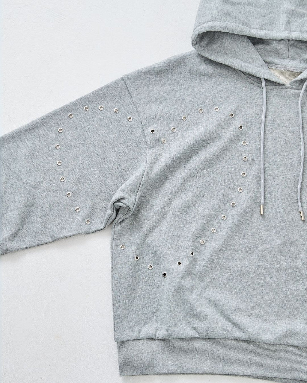 【Unisex】Heart Studs Hoodie