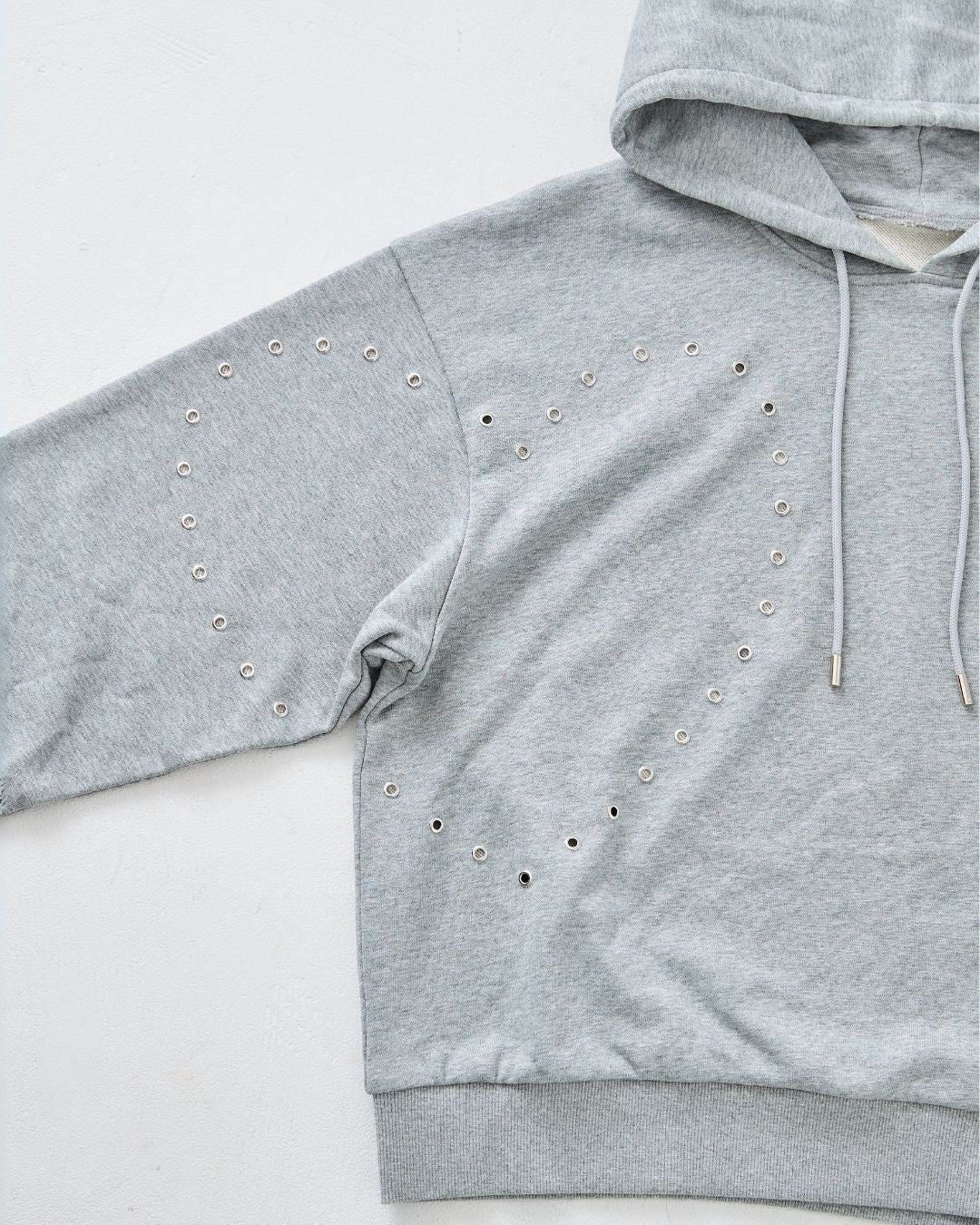 【Unisex】Heart Studs Hoodie