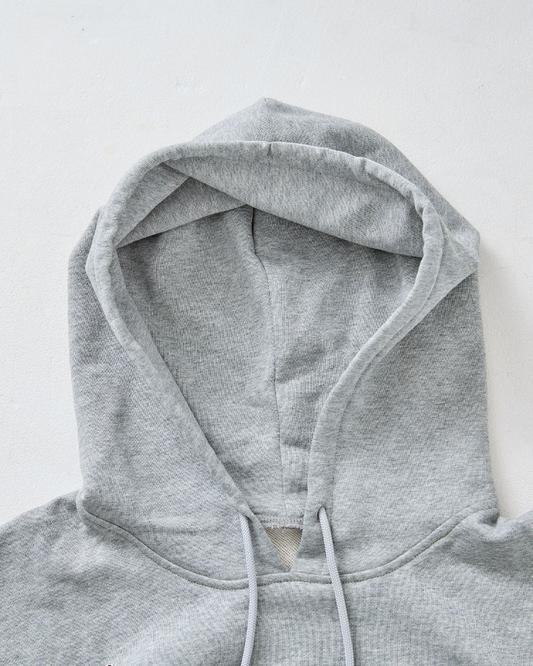 【Unisex】Heart Studs Hoodie