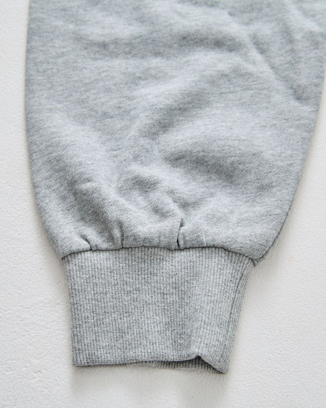 【Unisex】Heart Studs Hoodie