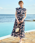 【ブランドブック表紙】Lantana Pleats Dress