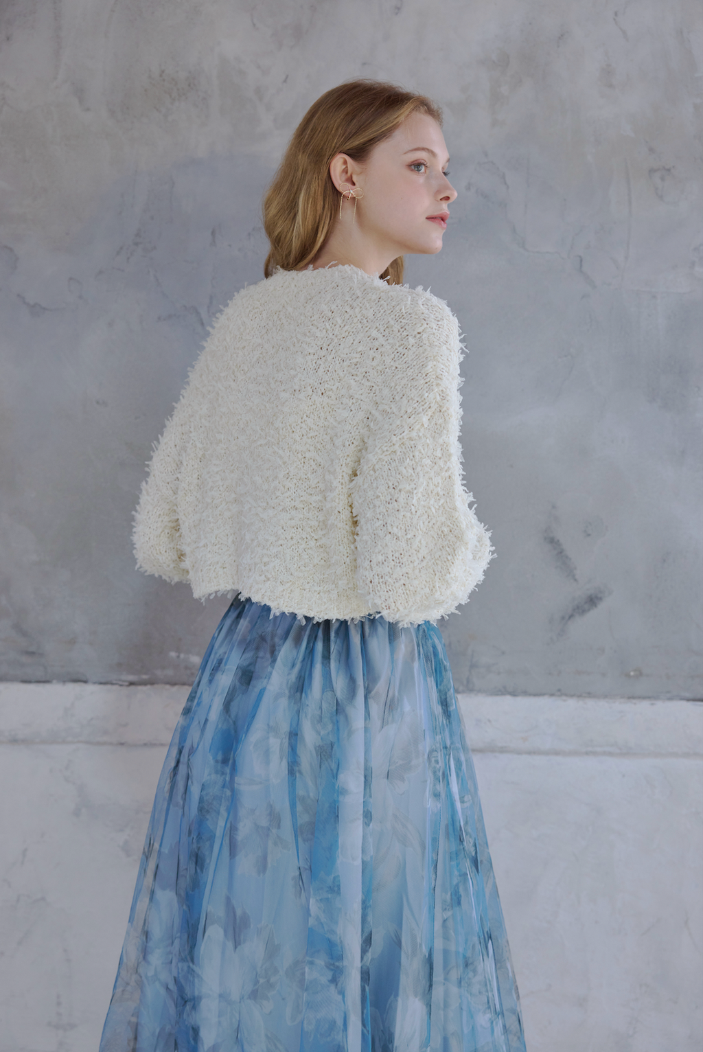 Ribbon Yarn Short Cardigan