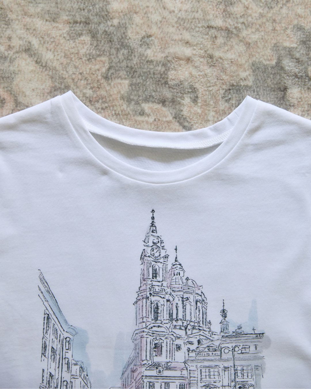 【ユニセックス】PRAGUE Illustration T