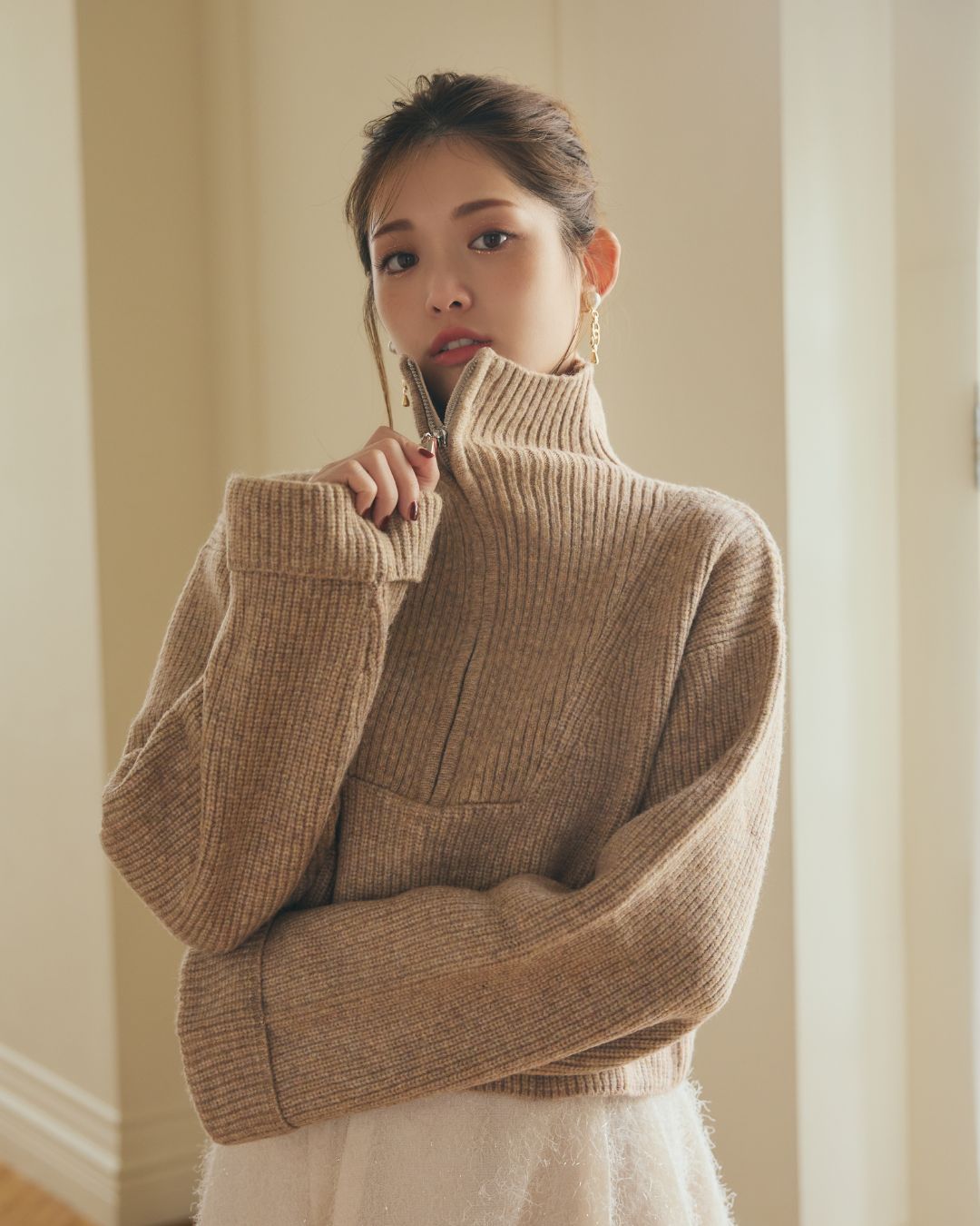 【Unisex】Logo charm Half Zip Knit