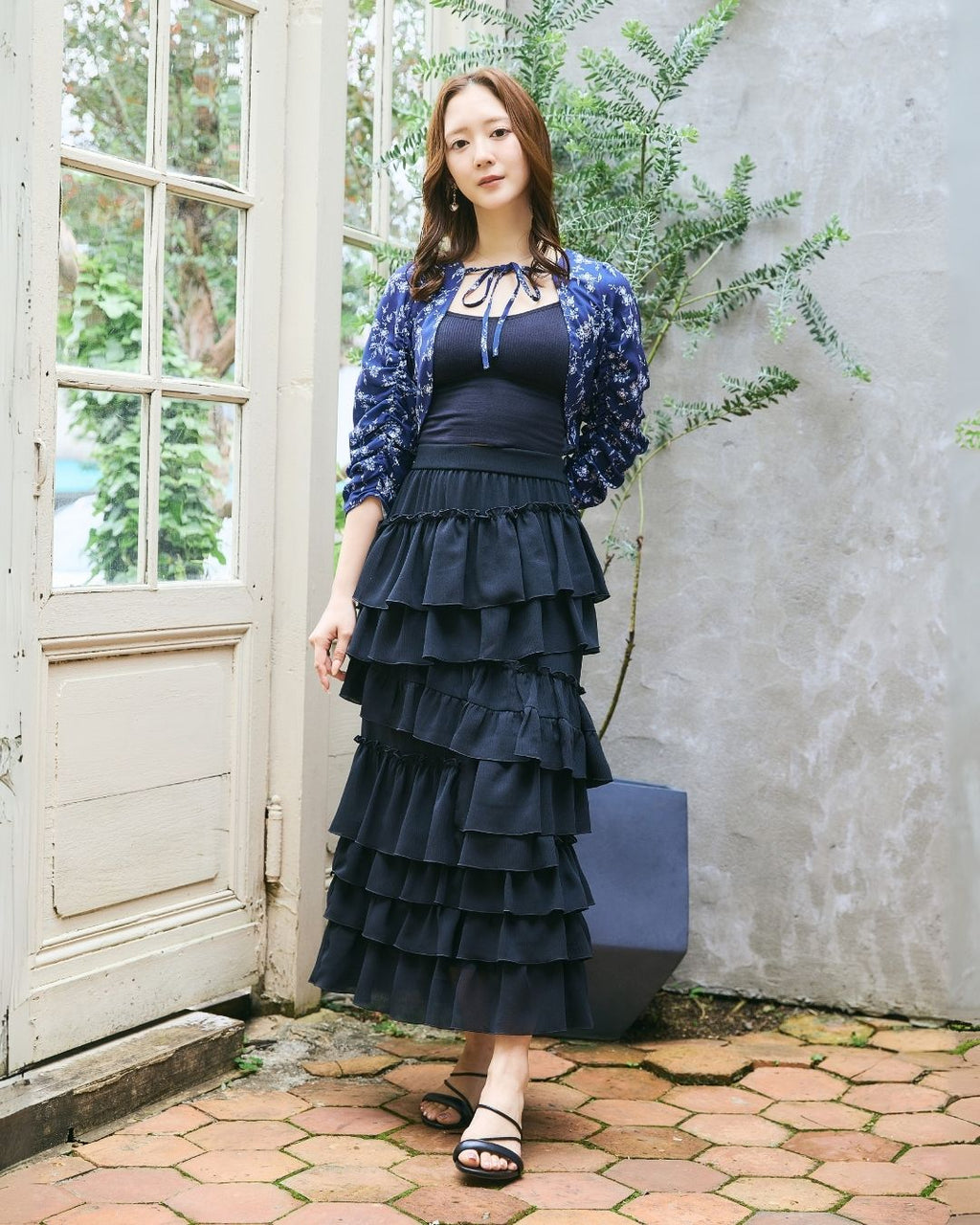 Asymmetry Frill Tiered Skirt