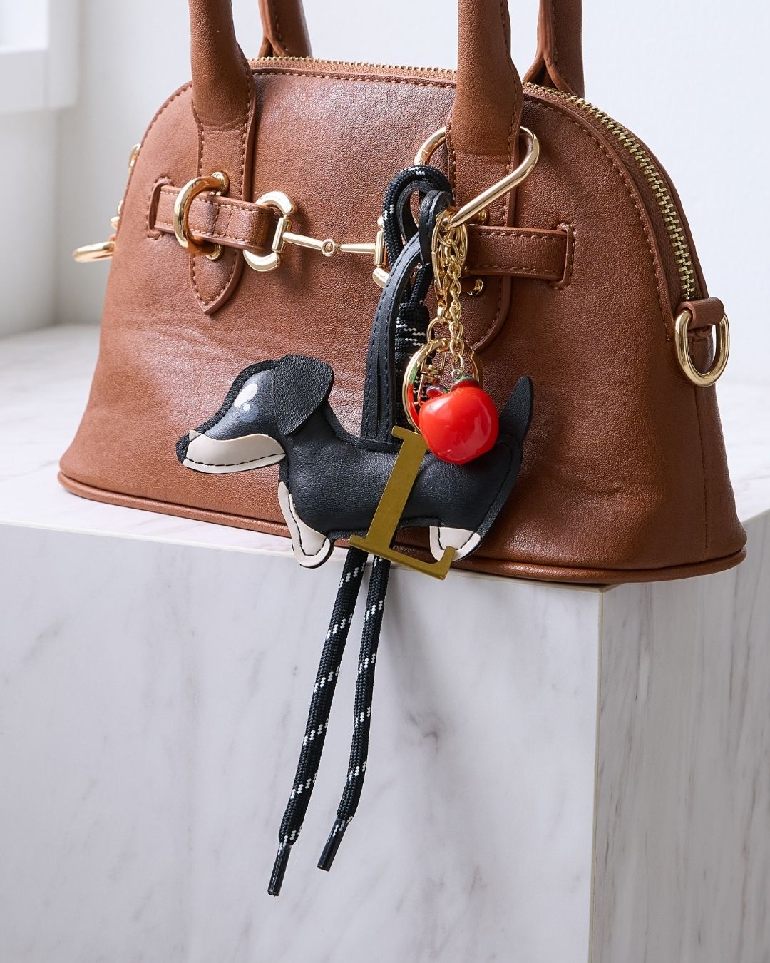 Itoshi Motif Key Charm