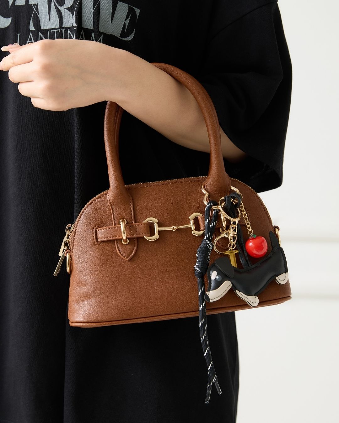 Itoshi Motif Key Charm