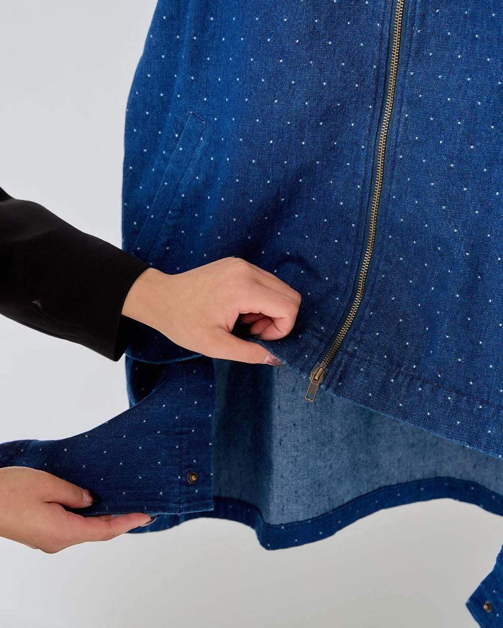 【UNISEX】Dot Denim Cover All