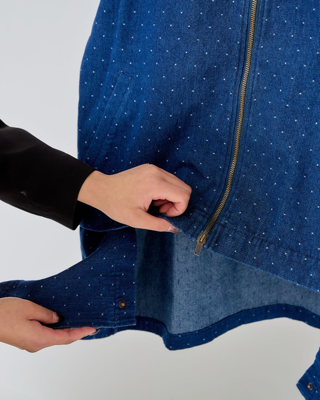 【UNISEX】Dot Denim Cover All