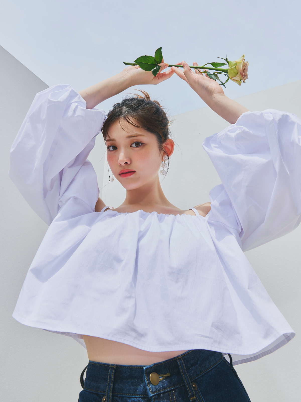【GirlsAward着用】Off Shoulder Puff Blouse