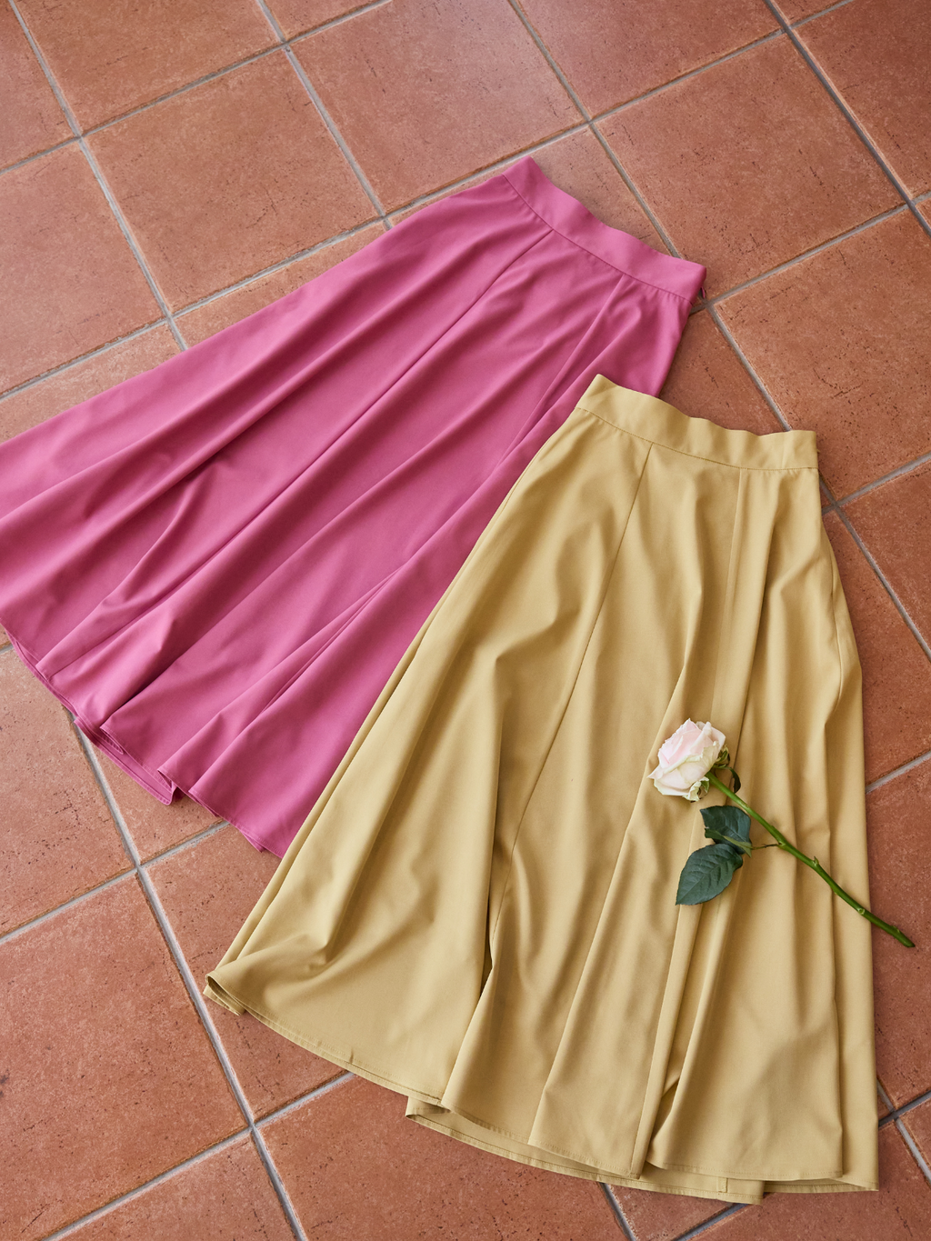 Color Long Flare Skirt