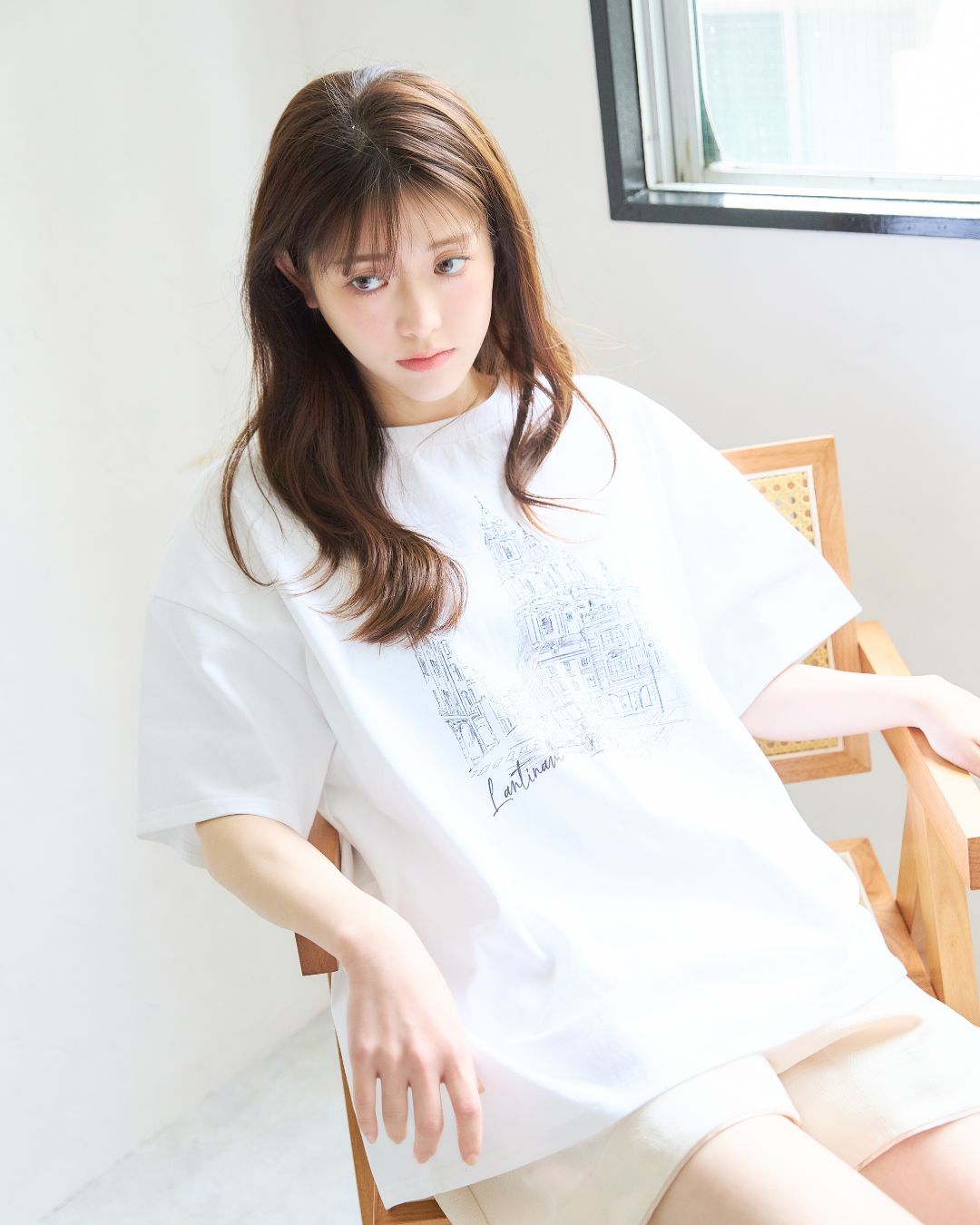 【ユニセックス】PRAGUE Illustration T