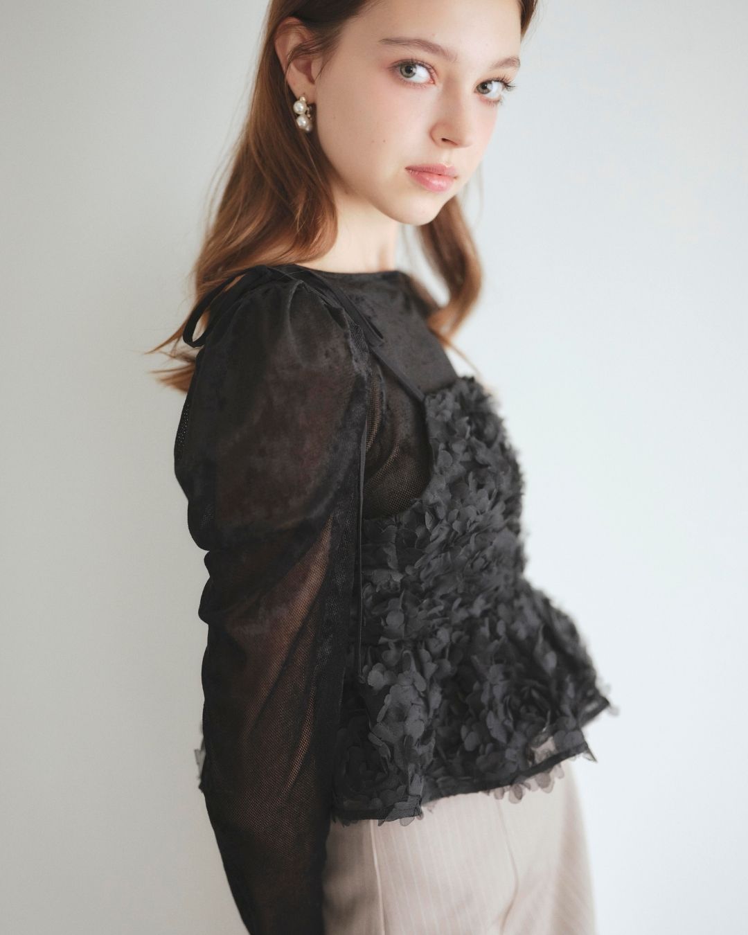 Flower Camisole & Sheer Velor Set