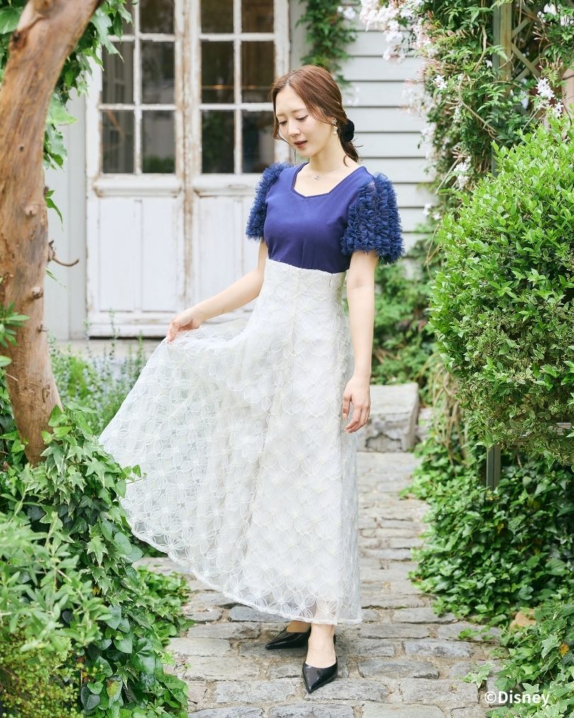 Snow White and Seven Dwarfs / Tule Frill Sleeve Tops