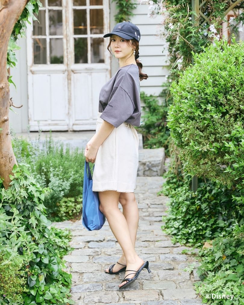 Snow White and Seven Dwarfs / Comic Print Tshirt