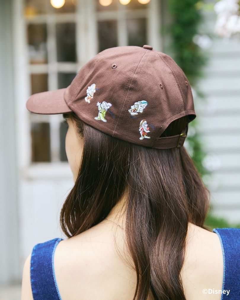 Snow White and Seven Dwarfs / Heigh Ho! Cap