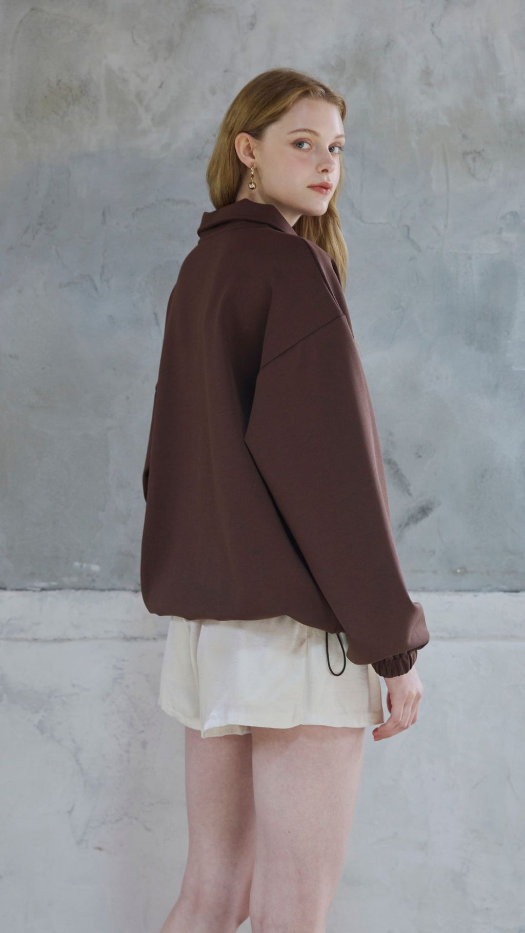 【Unisex】Blade Logo Half Zip Sweat