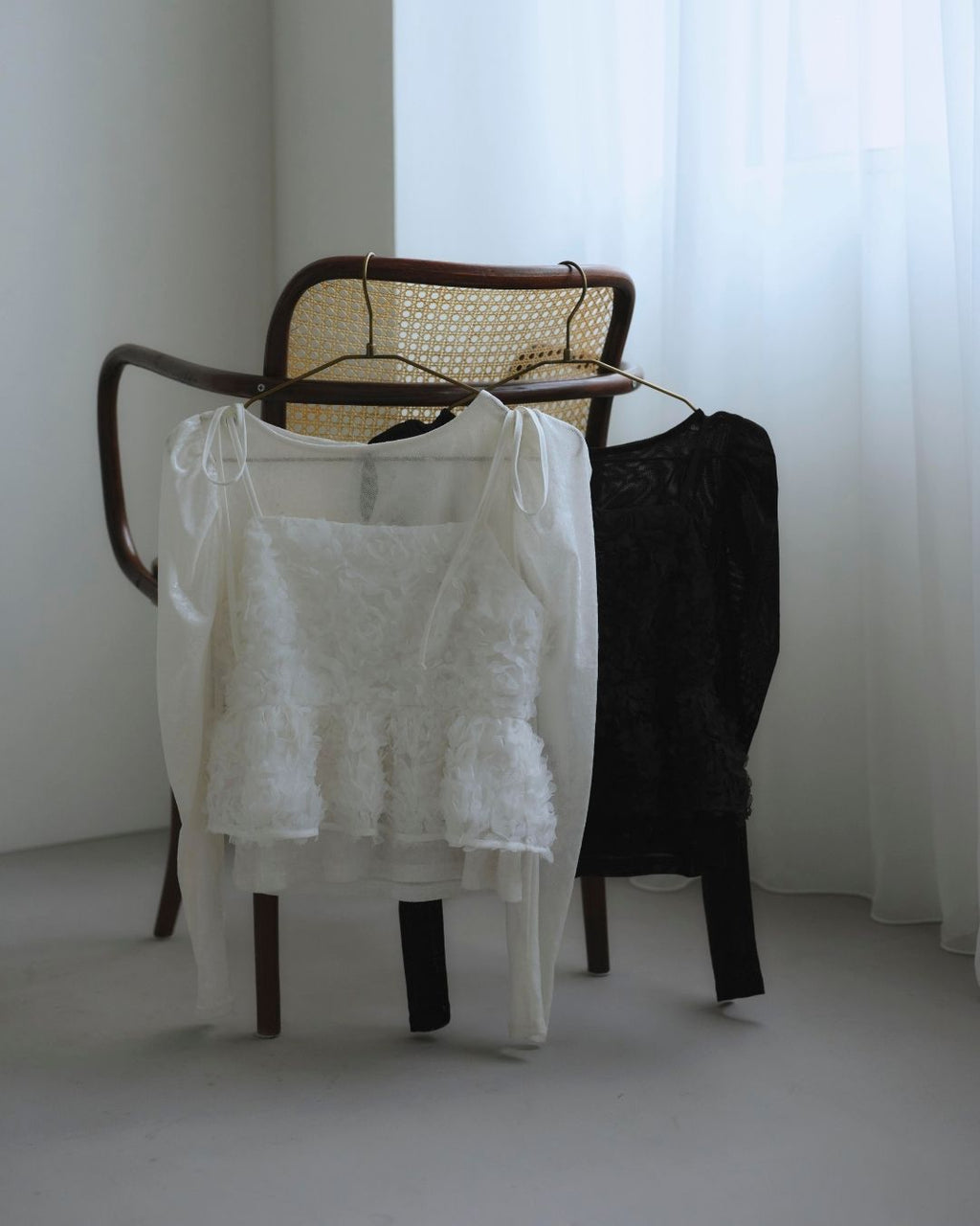 Flower Camisole & Sheer Velor Set