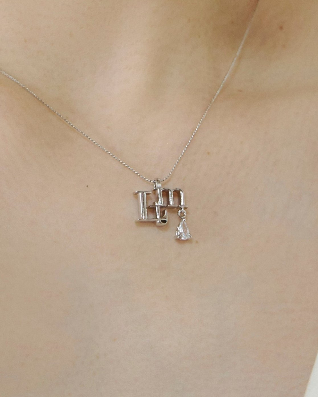 Lantinam Necklace