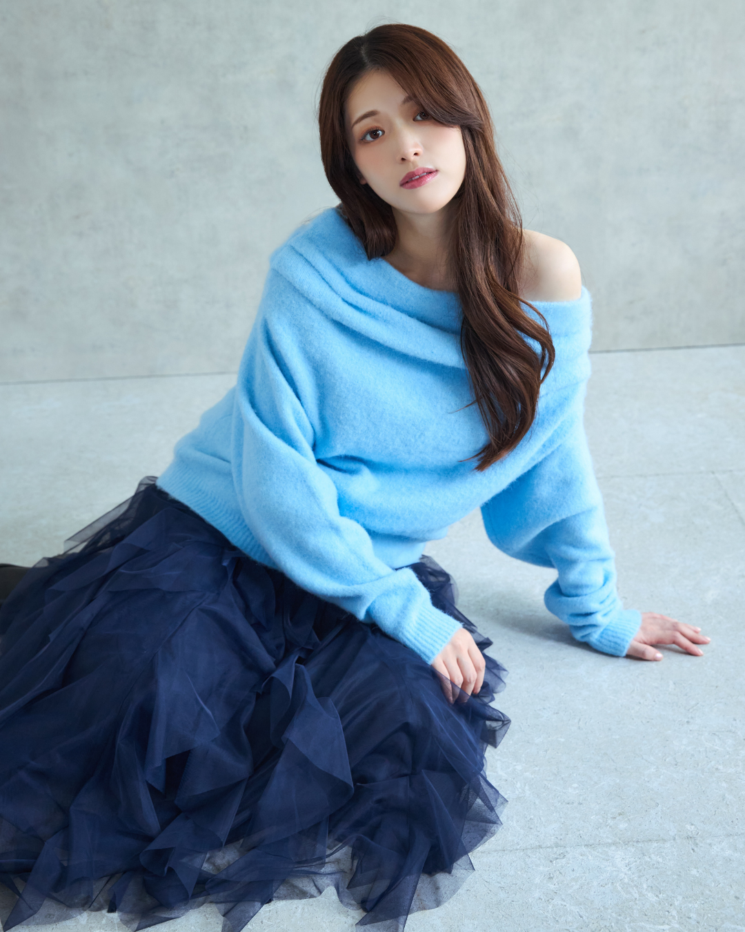 Asymmetry Drape Knit