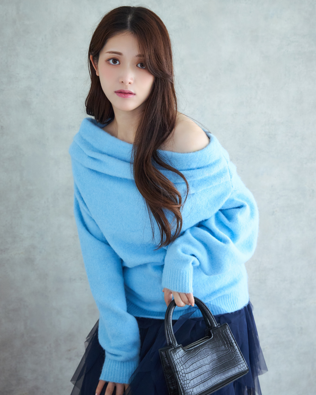 Asymmetry Drape Knit