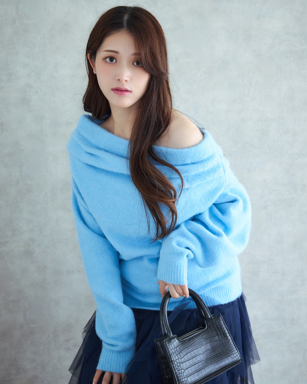 Asymmetry Drape Knit