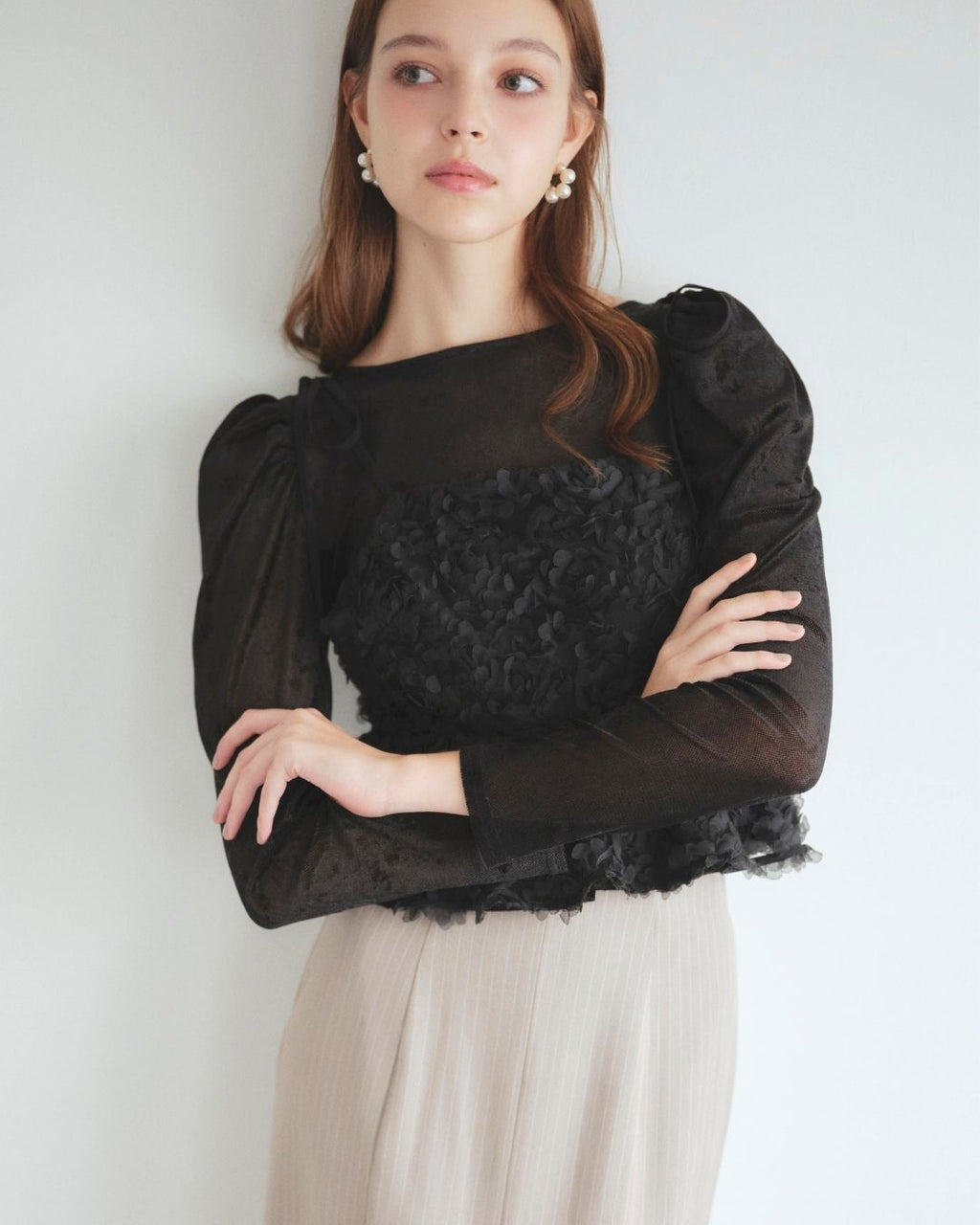 Flower Camisole & Sheer Velor Set