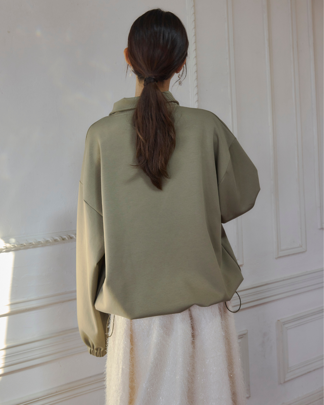 【Unisex】Blade Logo Half Zip Sweat