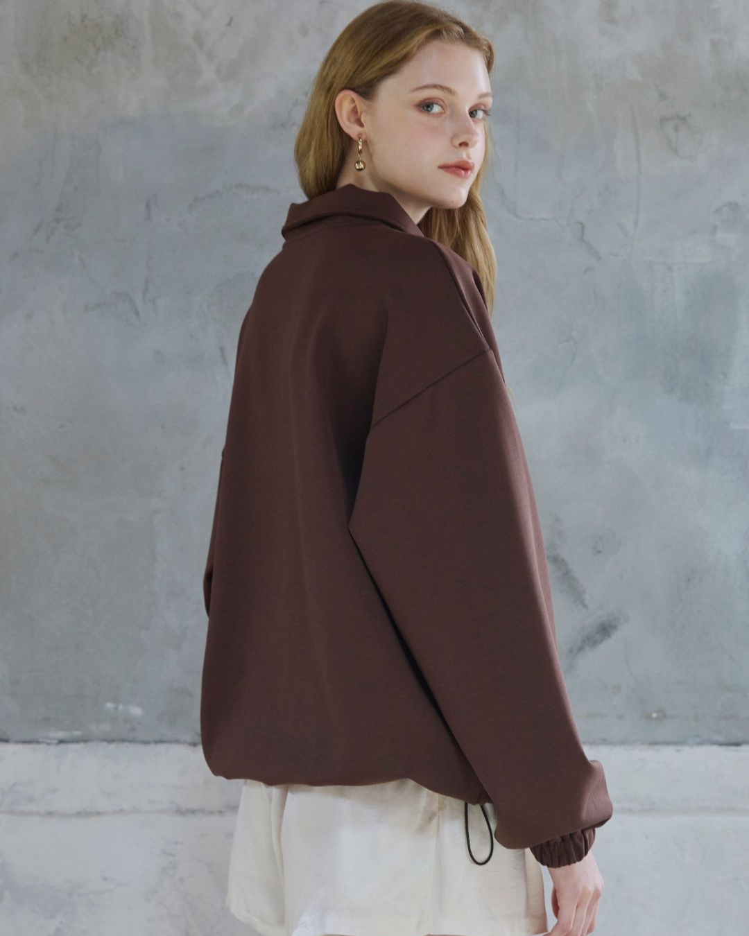 【Unisex】Blade Logo Half Zip Sweat