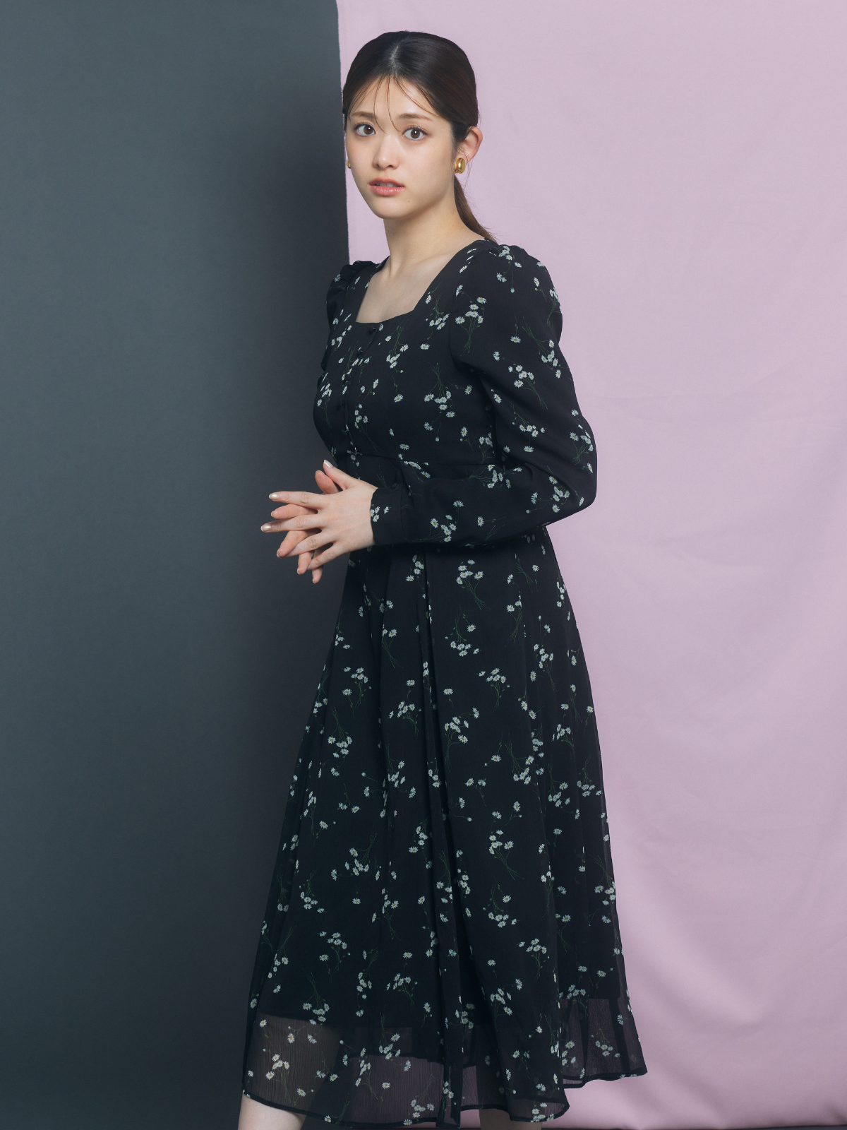 美品】定価19440円イエナデイジープリントフラワーシフォン 美品】定価19440円イエナデイジープリントフラワーシフォン