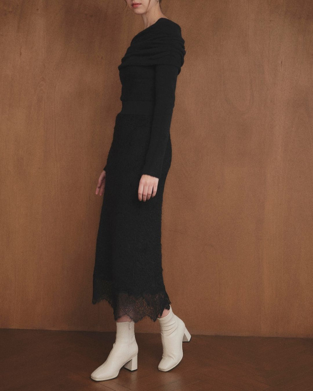 Off shoulder Knit Top