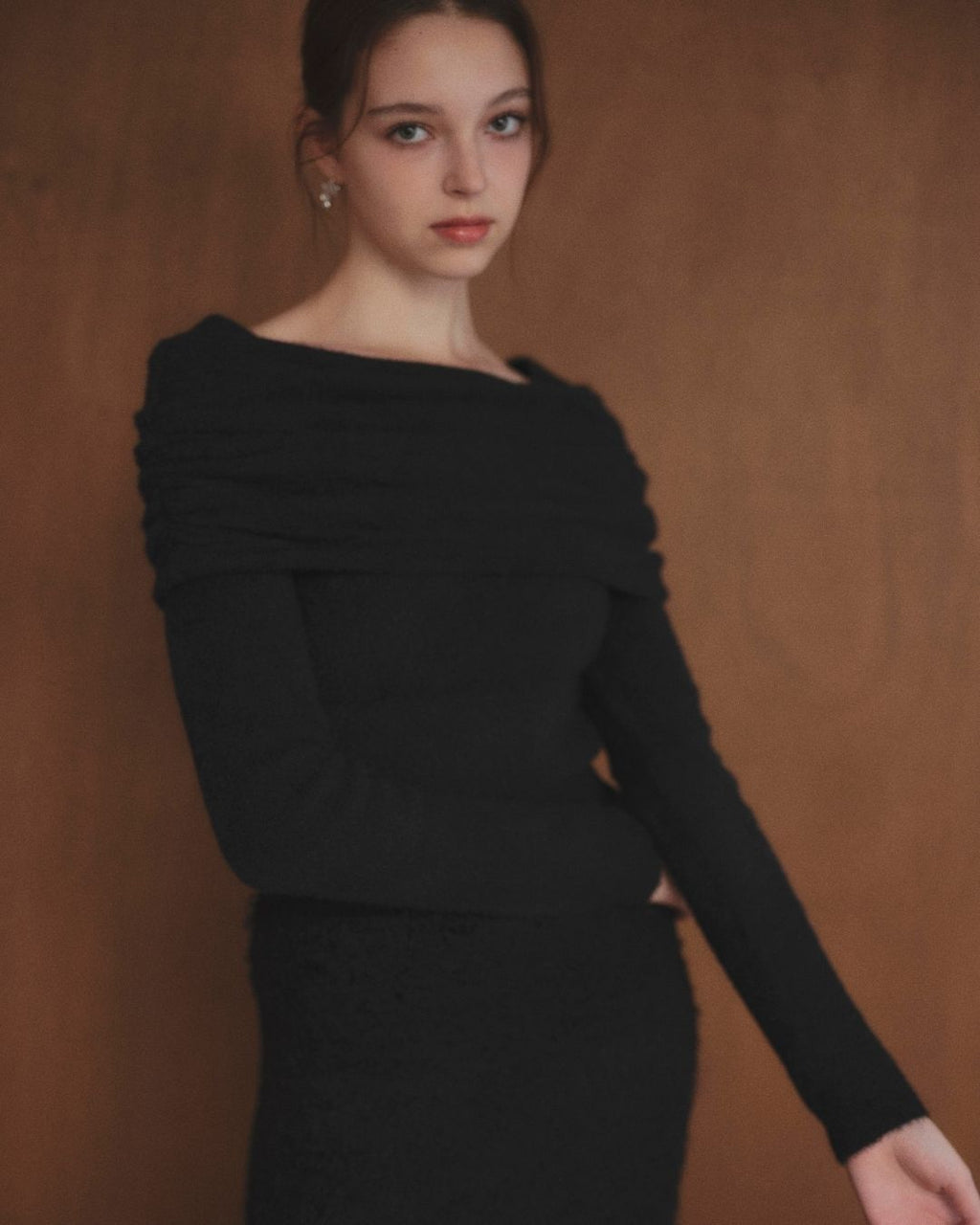 Off shoulder Knit Top