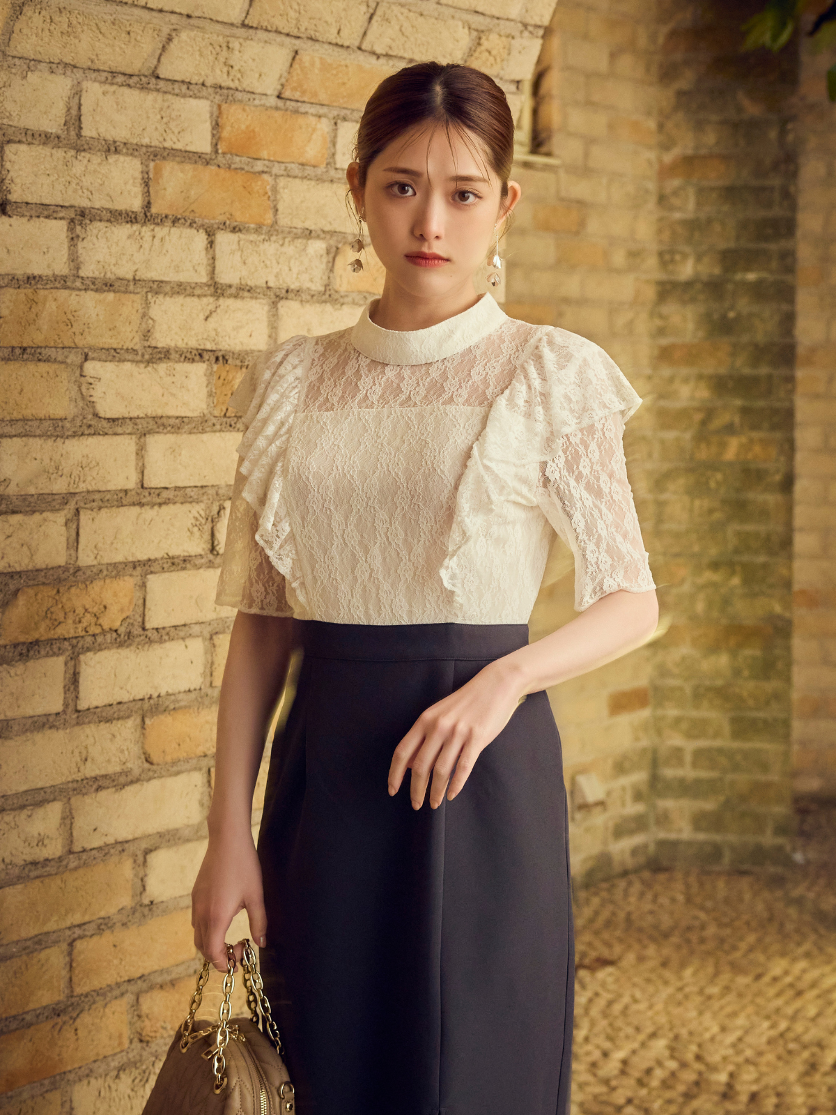 Lace Docking Slit Dress