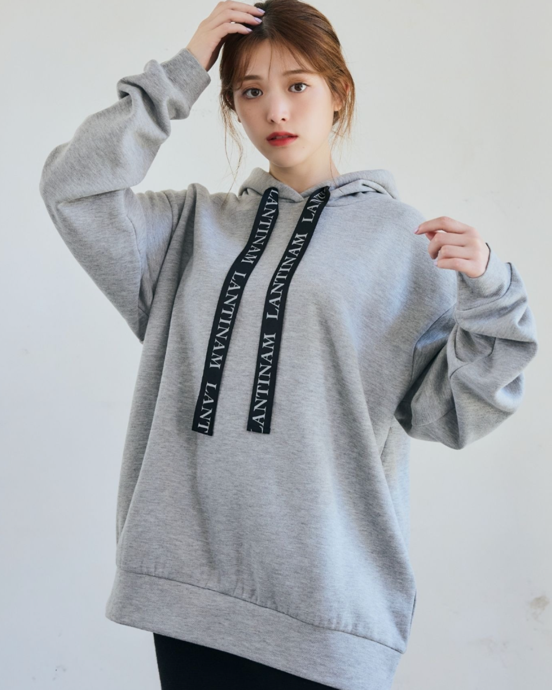 【Unisex】 Logo Tape Hoodie