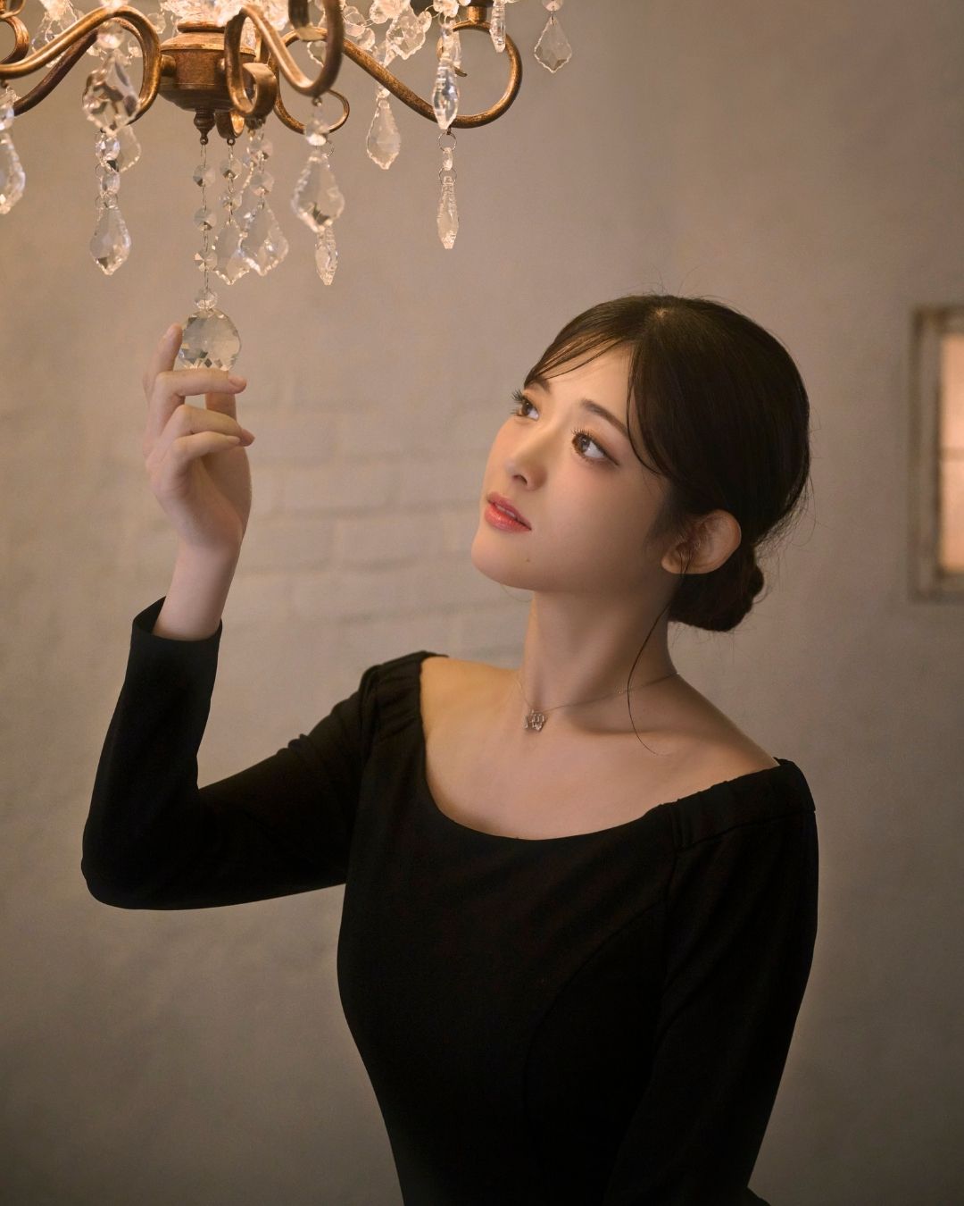 Far Docking Off Shoulder Dress